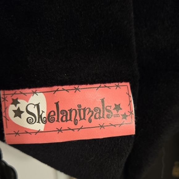 Black and White Penguin Backpack - Picture 3 of 8